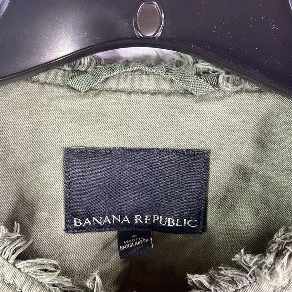 Banana Republic good preowned